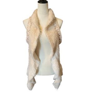 Soho Girl Super Soft‎ Faux Fur Crochet Back Boho Chic Cream Draped  Cardigan L